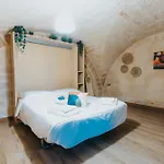 U Ragu House 아파트 바리