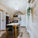 U Ragu House 바리