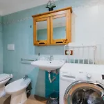 U Ragu House *