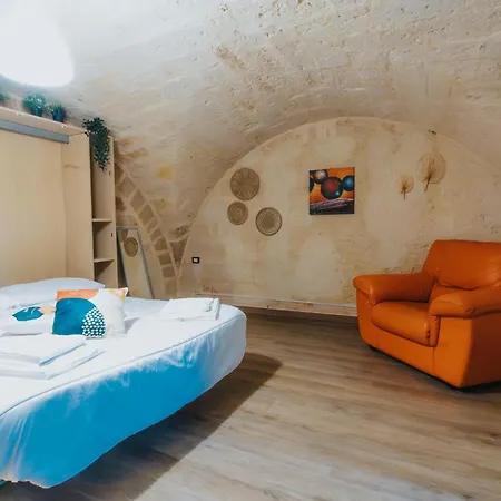 U Ragu House Apartment *