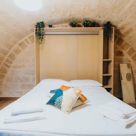 Apartment U Ragu House